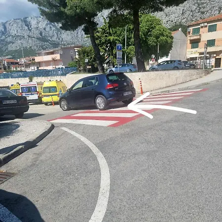 R Apartamento Makarska